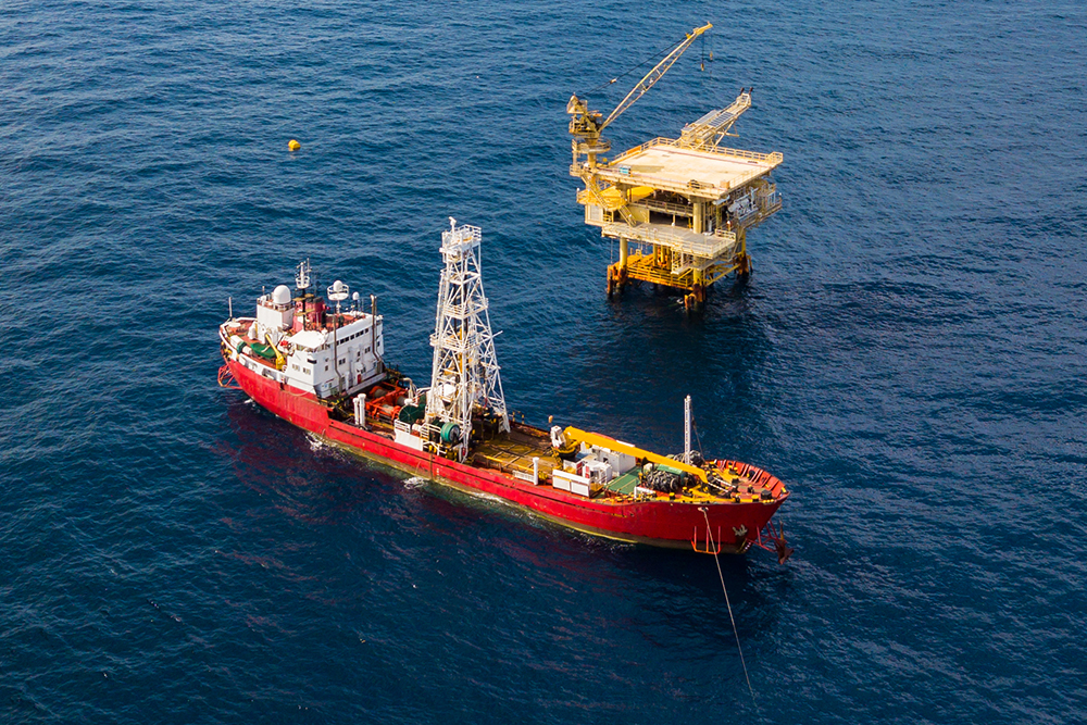 Drill Ship